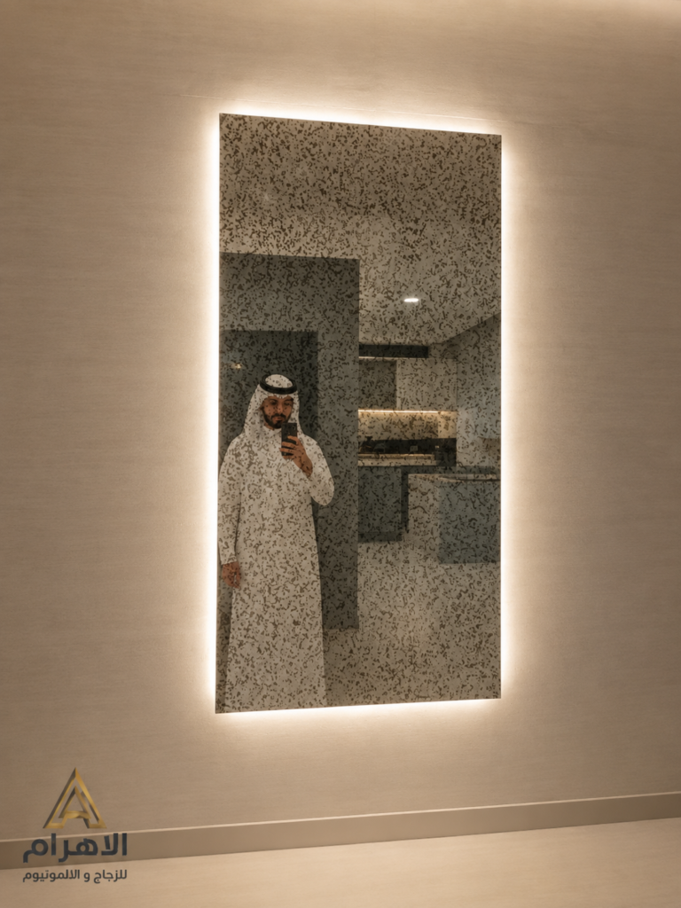 مرايات LED بإضاءة خلفية بالرياض